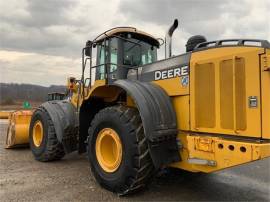 2015 DEERE 744K