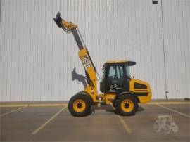 2022 JCB TM220