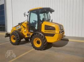 2022 JCB TM220