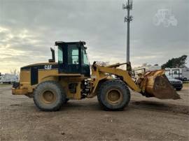 2003 CATERPILLAR 938G