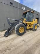 2019 DEERE 624L