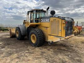 2012 DEERE 744K