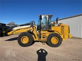 2012 CATERPILLAR 930H