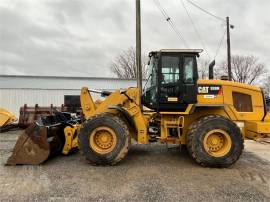 2019 CATERPILLAR 938M