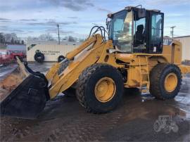 2011 CATERPILLAR 930H