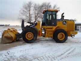 2019 DEERE 624L