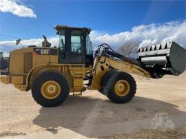 2009 CATERPILLAR 930H