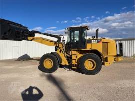 2012 CATERPILLAR 930H