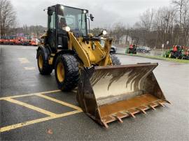 2019 CATERPILLAR 908M