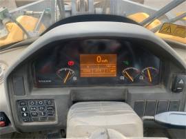 2008 VOLVO L220F