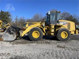 2011 CATERPILLAR 938H