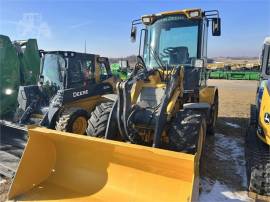 2011 DEERE 244J