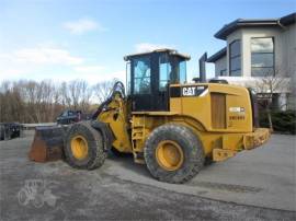 2008 CATERPILLAR 930H