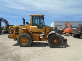 2010 VOLVO L70F