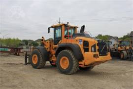 2018 VOLVO L120H