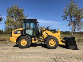 2018 CATERPILLAR 906M