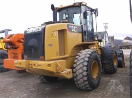 2010 CATERPILLAR 930H