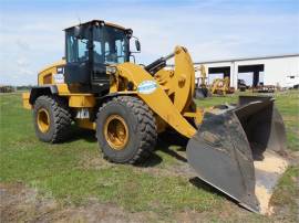 2014 CATERPILLAR 938K