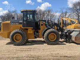 2018 DEERE 544KII