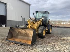 2016 CATERPILLAR 908M