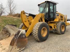 2015 CATERPILLAR 938K