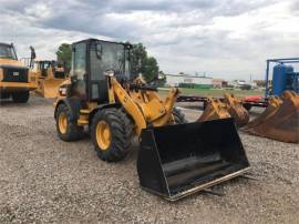 2019 CATERPILLAR 908M