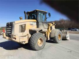 2015 CATERPILLAR 938K