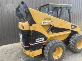 2006 CATERPILLAR 252B