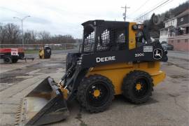 2020 DEERE 320G