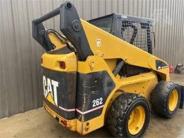 2004 CATERPILLAR 262