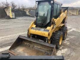 2006 CATERPILLAR 242B