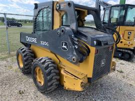 2019 DEERE 320G