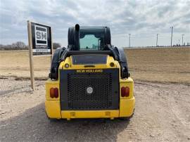 2017 NEW HOLLAND L220