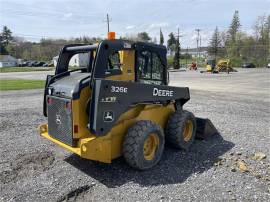 2016 DEERE 326E