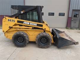 1997 DEERE 6675