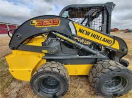 2021 NEW HOLLAND L328