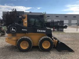 2021 DEERE 320G