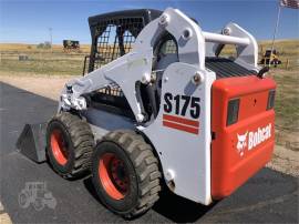 2004 BOBCAT S175