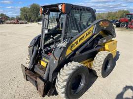 2017 NEW HOLLAND L228