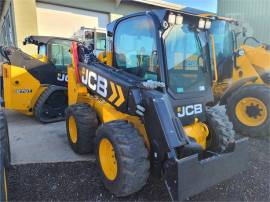 2022 JCB 3TS-8W