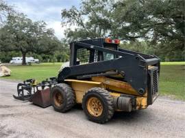 2002 NEW HOLLAND LS180