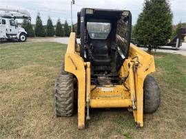 2004 DEERE 270