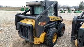 2011 NEW HOLLAND L160