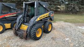 2011 NEW HOLLAND L160