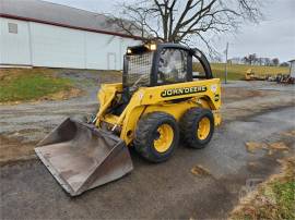 2000 DEERE 250