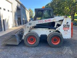 2009 BOBCAT S220