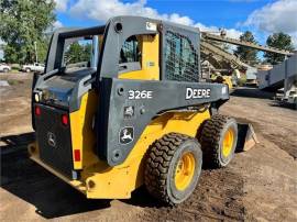 2015 DEERE 326E