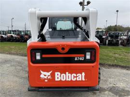 2022 BOBCAT S740