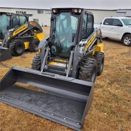 2022 NEW HOLLAND L320