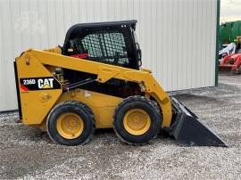 2017 CATERPILLAR 236D